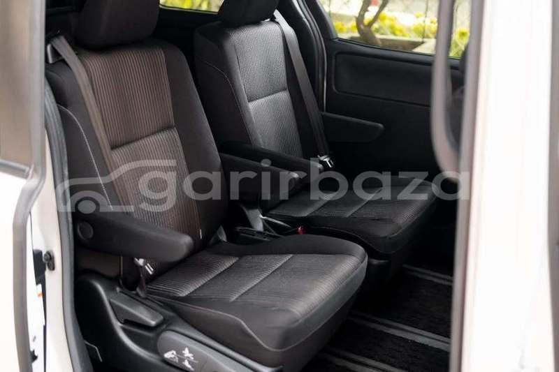 Big with watermark toyota voxy dhaka dhaka 74729