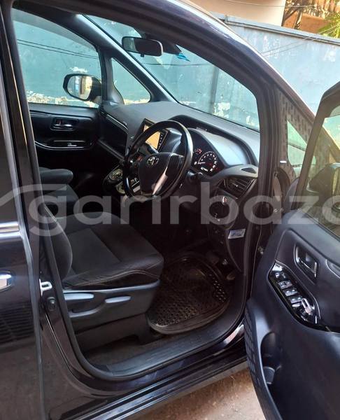 Big with watermark toyota esquire dhaka dhaka 74754