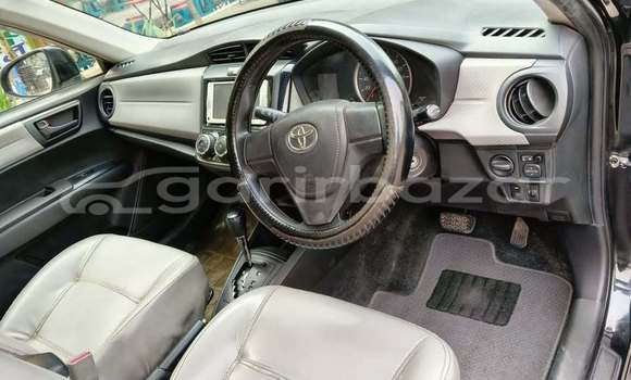 কিনুন ব্যবহৃত Toyota গাড়ী কিনুন ব্যবহৃত Toyota গাড়ী