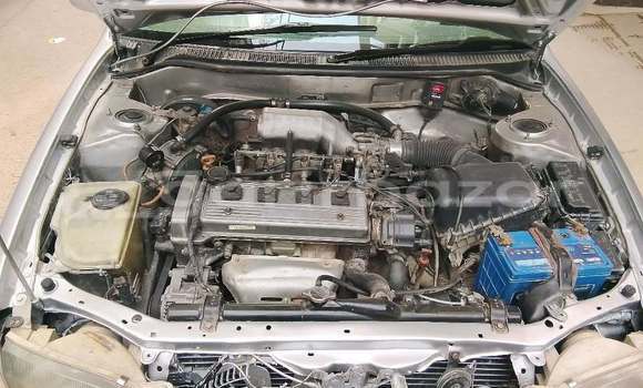 কিনুন ব্যবহৃত Toyota গাড়ী কিনুন ব্যবহৃত Toyota গাড়ী