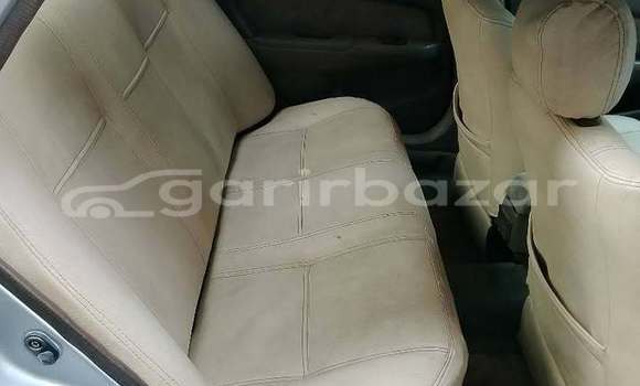 কিনুন ব্যবহৃত Toyota গাড়ী কিনুন ব্যবহৃত Toyota গাড়ী