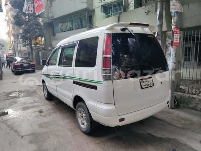 Big with watermark toyota noah dhaka dhaka 74777