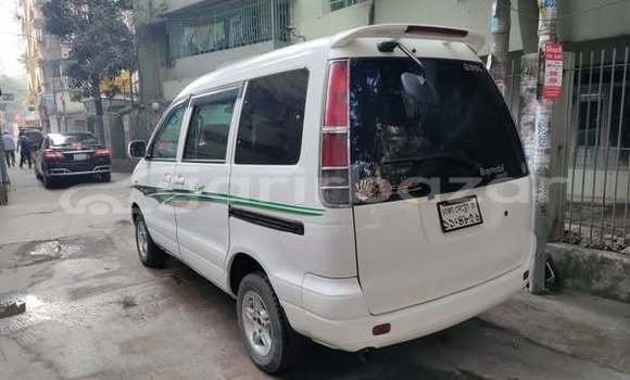 কেনা ব্যবহৃত Toyota Noah Other গাড়ী মধ্যে ঢাকা মধ্যে Dhaka কেনা ব্যবহৃত Toyota Noah Other গাড়ী মধ্যে ঢাকা মধ্যে Dhaka