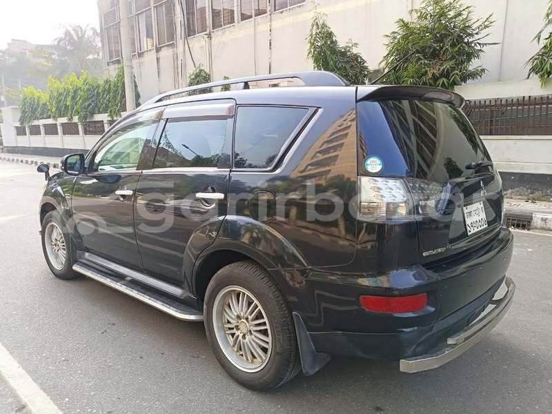 Big with watermark mitsubishi outlandar dhaka dhaka 74782
