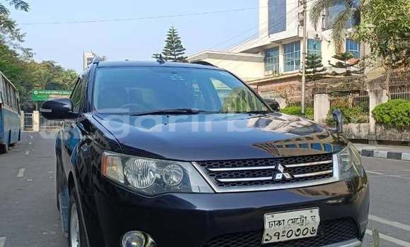 Buy Used 2010 Mitsubishi outlandar in Dhaka, Dhaka Buy Used 2010 Mitsubishi outlandar in Dhaka, Dhaka