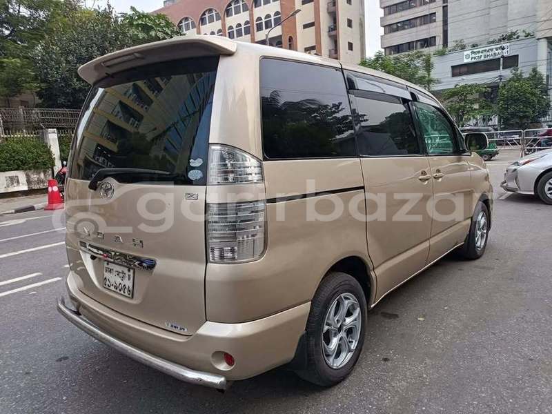 Big with watermark toyota x noah dhaka dhaka 74783