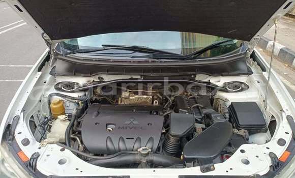 Buy Used 2011 Mitsubishi outlandar in Dhaka, Dhaka Buy Used 2011 Mitsubishi outlandar in Dhaka, Dhaka