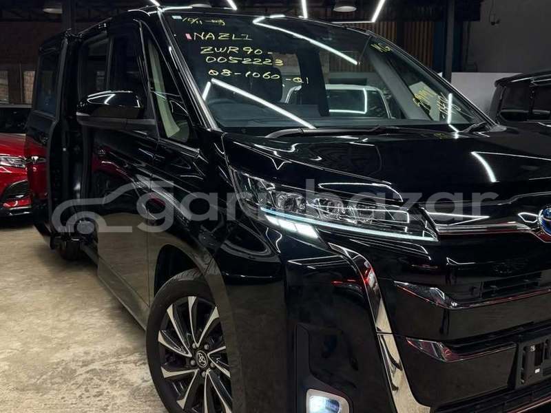 Big with watermark toyota noah dhaka dhaka 74791