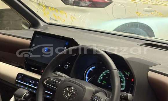 Buy Used 2021 Toyota Noah in Dhaka, Dhaka Buy Used 2021 Toyota Noah in Dhaka, Dhaka