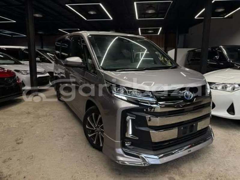 Big with watermark toyota noah dhaka dhaka 74792
