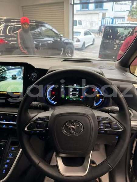 Big with watermark toyota noah dhaka dhaka 74792