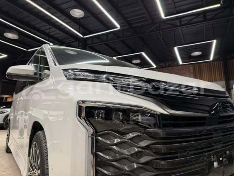 Big with watermark toyota voxy dhaka dhaka 74793