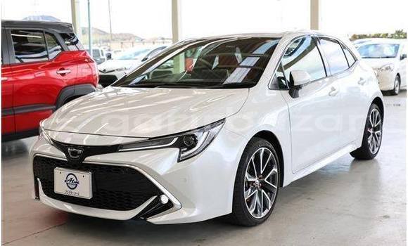 Buy Used 2021 Toyota corolla sport in Dhaka, Dhaka Buy Used 2021 Toyota corolla sport in Dhaka, Dhaka