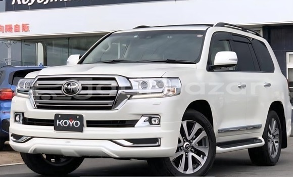 Buy Used 2021 Toyota Land cruiser in Dhaka, Dhaka Buy Used 2021 Toyota Land cruiser in Dhaka, Dhaka