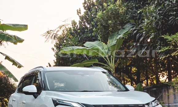 কেনা ব্যবহৃত Nissan X-Trail White গাড়ী মধ্যে ঢাকা মধ্যে Dhaka কেনা ব্যবহৃত Nissan X-Trail White গাড়ী মধ্যে ঢাকা মধ্যে Dhaka