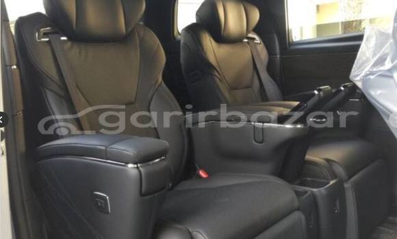 Buy Used 2025 Toyota Alphard in Dhaka, Dhaka Buy Used 2025 Toyota Alphard in Dhaka, Dhaka