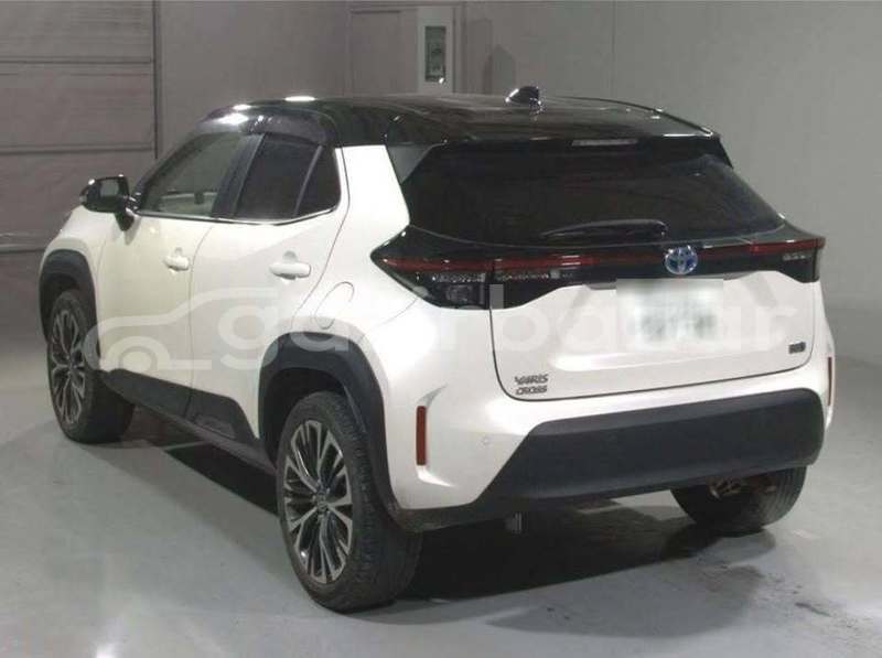 Big with watermark toyota yaris dhaka dhaka 74836