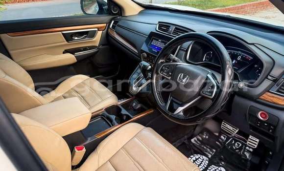 Buy Used 2018 Honda CR–V in Dhaka, Dhaka Buy Used 2018 Honda CR–V in Dhaka, Dhaka