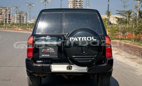 Buy Used 2004 Nissan Patrol in Dhaka, Dhaka Buy Used 2004 Nissan Patrol in Dhaka, Dhaka