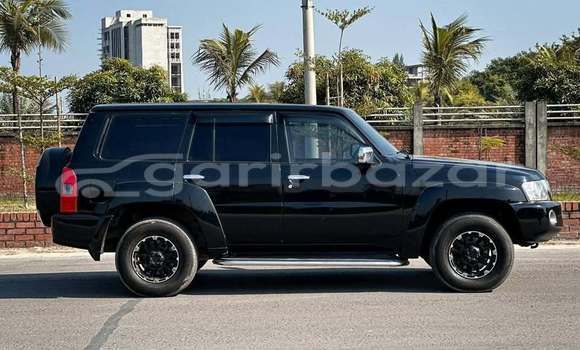 Buy Used 2004 Nissan Patrol in Dhaka, Dhaka Buy Used 2004 Nissan Patrol in Dhaka, Dhaka