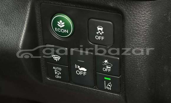 Buy Used 2017 Honda Vezel in Dhaka, Dhaka Buy Used 2017 Honda Vezel in Dhaka, Dhaka