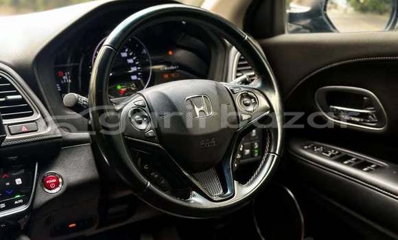 Buy Used 2017 Honda Vezel in Dhaka, Dhaka Buy Used 2017 Honda Vezel in Dhaka, Dhaka