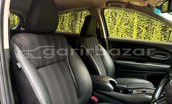 Buy Used 2017 Honda Vezel in Dhaka, Dhaka Buy Used 2017 Honda Vezel in Dhaka, Dhaka