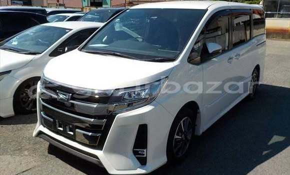 Buy Used 2023 Toyota Noah in Dhaka, Dhaka Buy Used 2023 Toyota Noah in Dhaka, Dhaka
