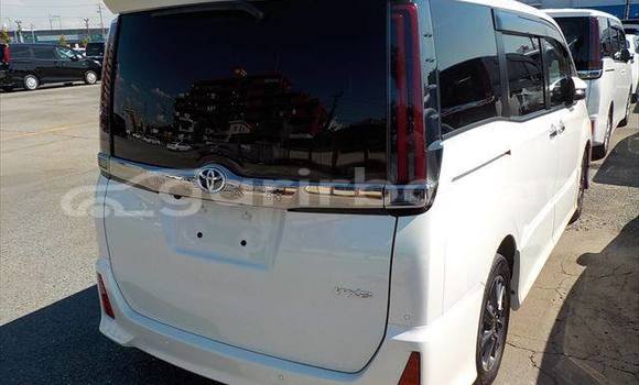 Buy Used 2023 Toyota Noah in Dhaka, Dhaka Buy Used 2023 Toyota Noah in Dhaka, Dhaka