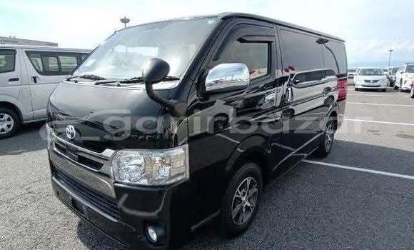 কেনা ব্যবহৃত Toyota Hiace Black গাড়ী মধ্যে ঢাকা মধ্যে Dhaka