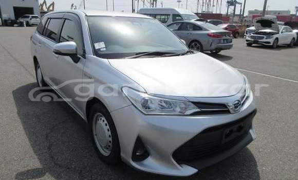 Buy Used 2018 Toyota Axio fielder in Dhaka, Dhaka Buy Used 2018 Toyota Axio fielder in Dhaka, Dhaka