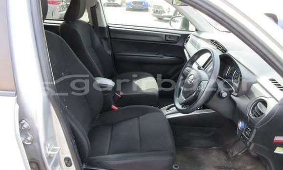 Buy Used 2018 Toyota Axio fielder in Dhaka, Dhaka Buy Used 2018 Toyota Axio fielder in Dhaka, Dhaka