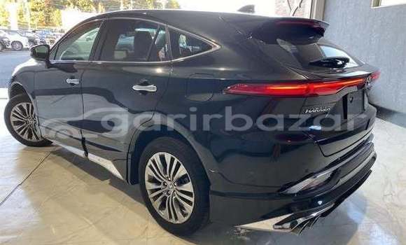 Buy Used 2021 Toyota Harrier in Dhaka, Dhaka Buy Used 2021 Toyota Harrier in Dhaka, Dhaka
