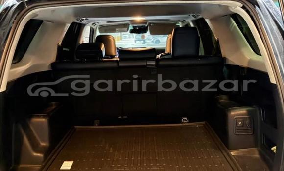 কিনুন ব্যবহৃত Toyota গাড়ী কিনুন ব্যবহৃত Toyota গাড়ী