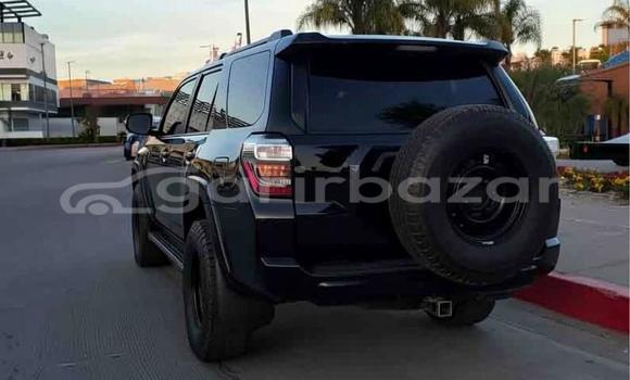 কিনুন ব্যবহৃত Toyota গাড়ী কিনুন ব্যবহৃত Toyota গাড়ী