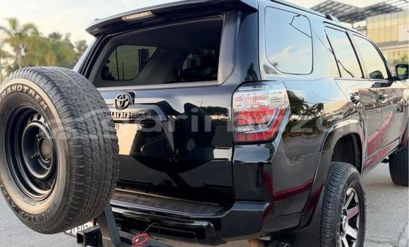 কিনুন ব্যবহৃত Toyota গাড়ী কিনুন ব্যবহৃত Toyota গাড়ী