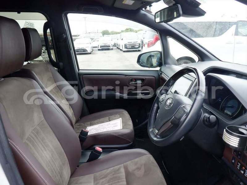 Big with watermark toyota esquire dhaka dhaka 74919