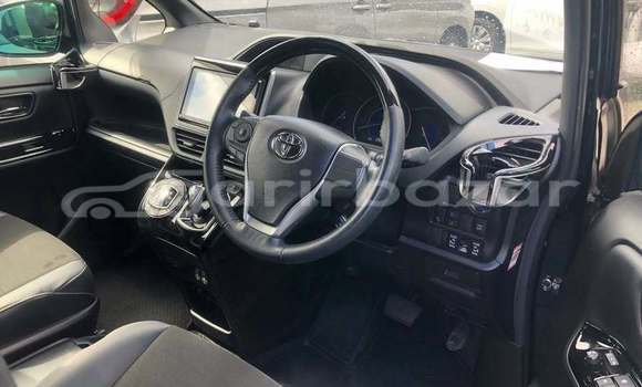 Buy Used 2023 Toyota Noah in Dhaka, Dhaka Buy Used 2023 Toyota Noah in Dhaka, Dhaka