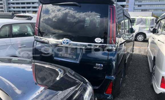 Buy Used 2023 Toyota Noah in Dhaka, Dhaka Buy Used 2023 Toyota Noah in Dhaka, Dhaka