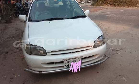 কেনা ব্যবহৃত Toyota starlet White গাড়ী মধ্যে ঢাকা মধ্যে Dhaka কেনা ব্যবহৃত Toyota starlet White গাড়ী মধ্যে ঢাকা মধ্যে Dhaka
