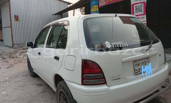 কেনা ব্যবহৃত Toyota starlet White গাড়ী মধ্যে ঢাকা মধ্যে Dhaka কেনা ব্যবহৃত Toyota starlet White গাড়ী মধ্যে ঢাকা মধ্যে Dhaka