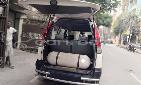 কেনা ব্যবহৃত Toyota noah kr42 White গাড়ী মধ্যে ঢাকা মধ্যে Dhaka কেনা ব্যবহৃত Toyota noah kr42 White গাড়ী মধ্যে ঢাকা মধ্যে Dhaka