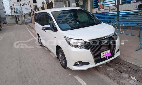 Buy Used 2016 Toyota Esquire in Dhaka, Dhaka Buy Used 2016 Toyota Esquire in Dhaka, Dhaka