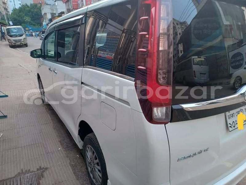 Big with watermark toyota esquire dhaka dhaka 74967