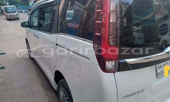 Buy Used 2016 Toyota Esquire in Dhaka, Dhaka Buy Used 2016 Toyota Esquire in Dhaka, Dhaka