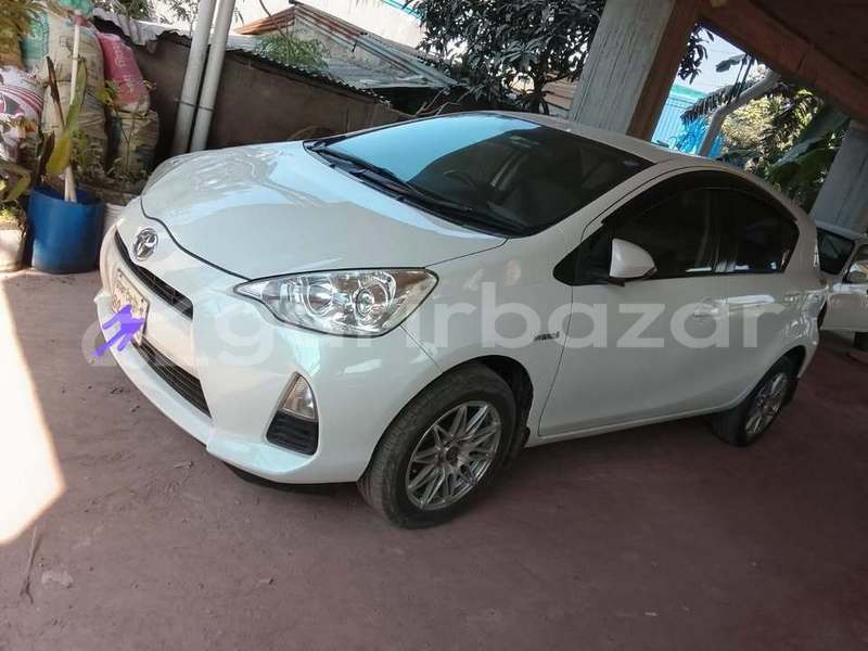 Big with watermark toyota aqua dhaka dhaka 74971