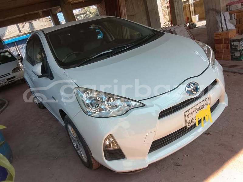 Big with watermark toyota aqua dhaka dhaka 74971