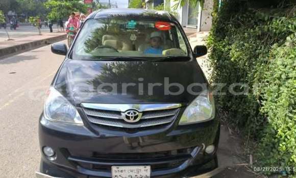 Buy Used 2011 Toyota Avenza in Dhaka, Dhaka Buy Used 2011 Toyota Avenza in Dhaka, Dhaka