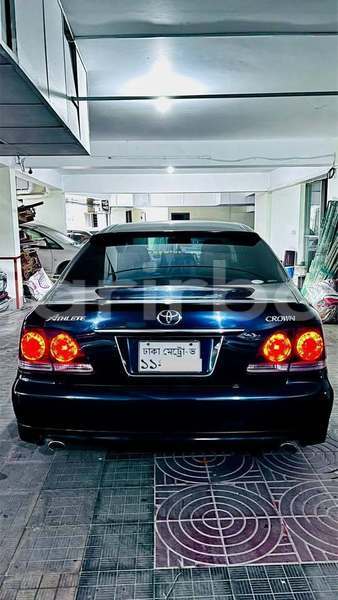 Big with watermark toyota crown dhaka dhaka 74974