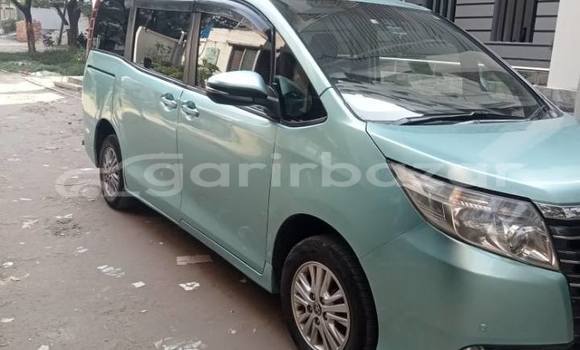 Buy Used 2016 Toyota X Noah in Dhaka, Dhaka Buy Used 2016 Toyota X Noah in Dhaka, Dhaka